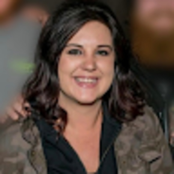 Meet your Posher, Cassie - Picture 1 of 1